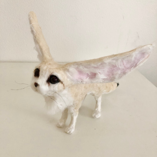 フランス ブロカント キツネの可愛らしい金属製オブジェ Amazon.co.jp: キツネ 置物 ガーデンオーナメント きつね