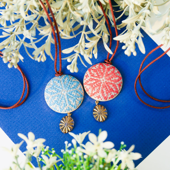 北欧の花と星 ノルディックニット伝統柄のペンダント スター オリオン