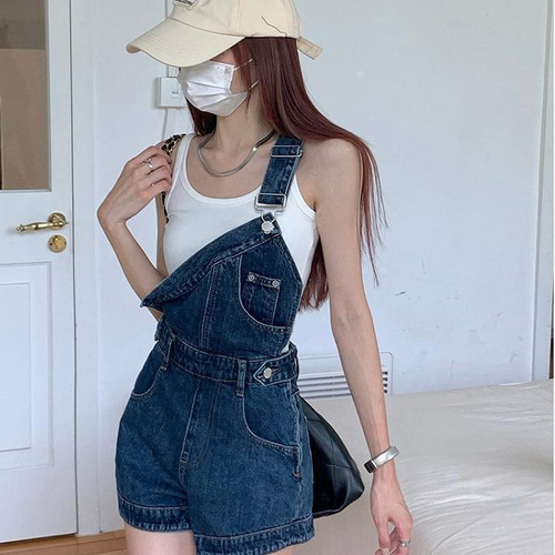 COMME des GARÇONS GIRLサロペット 肩ひも付ショートパンツ COMME des GARÇONS GIRLサロペット 肩ひも付ショートパンツ