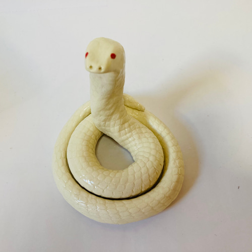 干支の置物2025 白蛇 中 上信楽土② その他インテリア雑貨 Lilyceramic