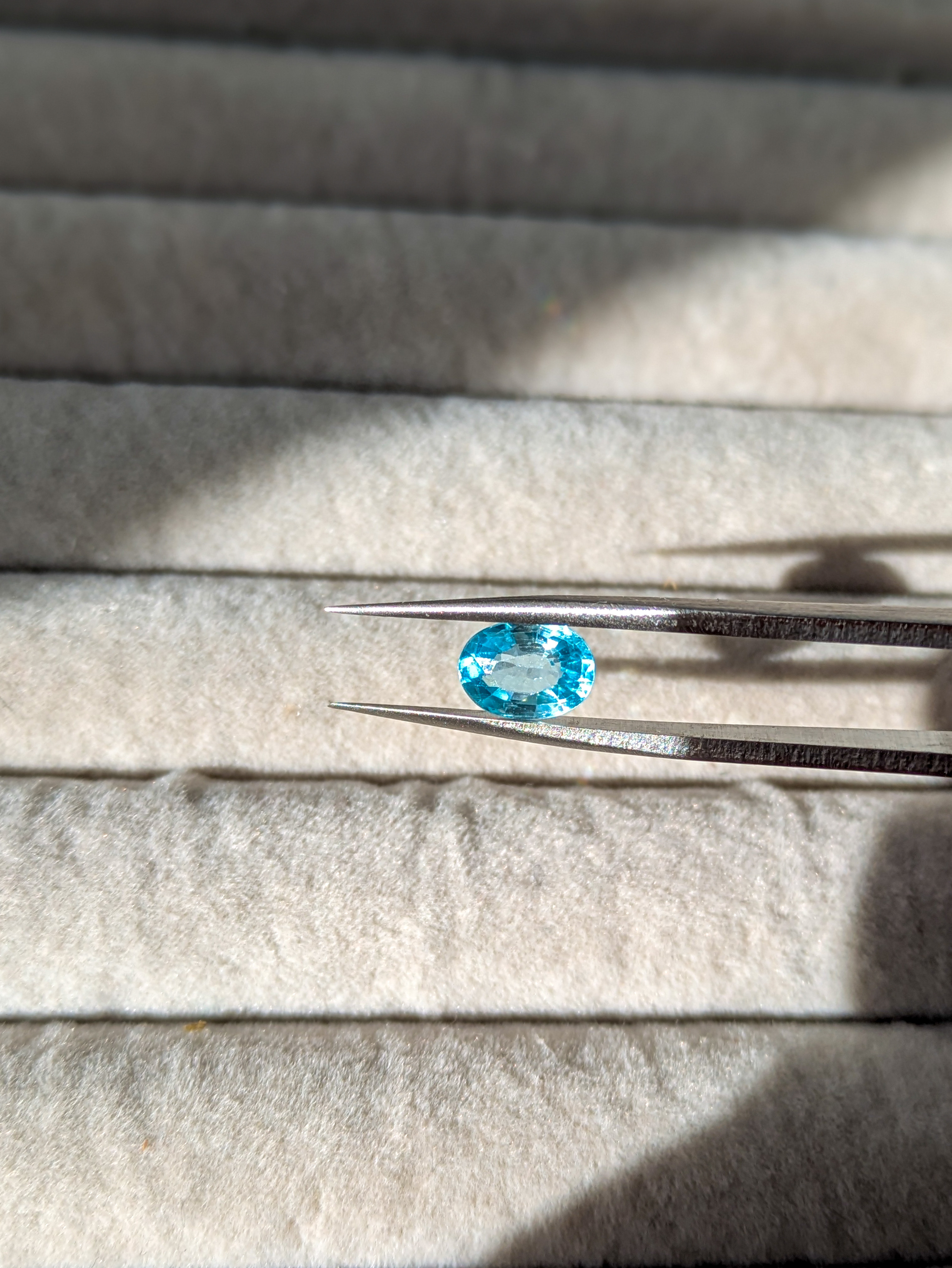 【12月】天然ブルージルコンAAA-   カンボジア産 加工選べます