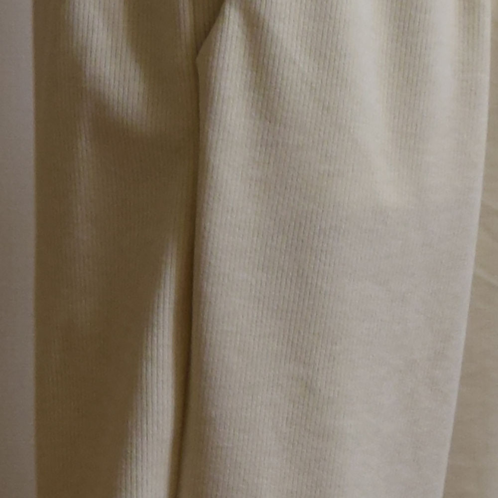 ストレスフリー☆きれいな落ち感シルエット☆リラックスストレッチニットワイドパンツ☆オフホワイト