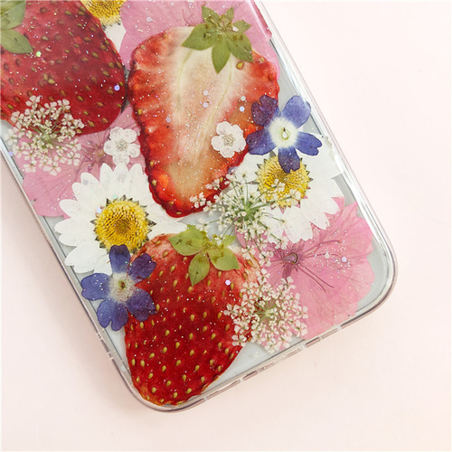 経典 桜と苺 iPhone16Pro/16/16ProMax/GalaxyS24 押し花ケース ぬいぐるみ
