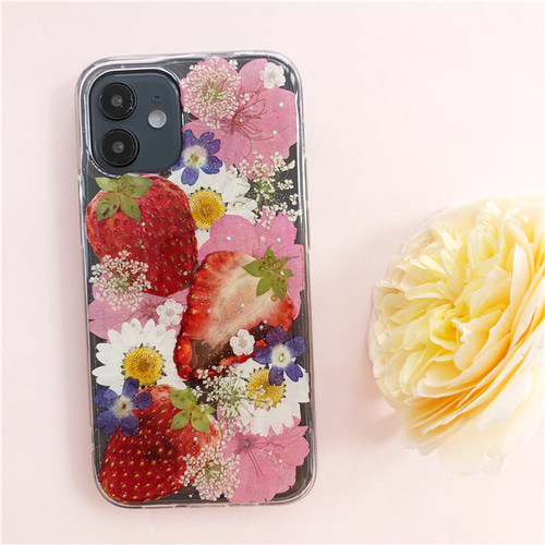 史上一番安い 桜と苺 押し花ケース iPhone16Pro/16/16ProMax/GalaxyS24 ぬいぐるみ