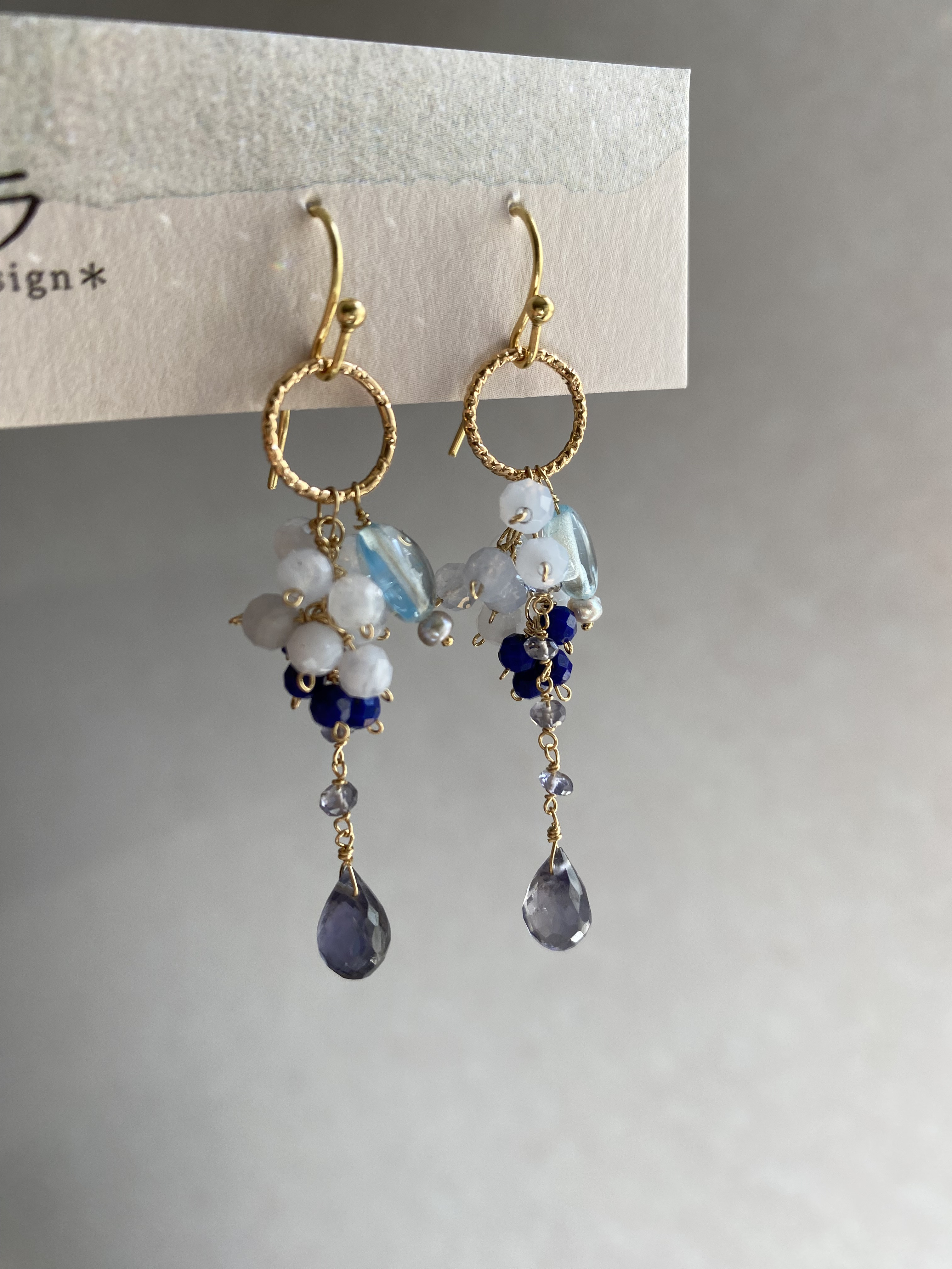 シャラシャラゆらゆらピアス　11・12・3月誕生石