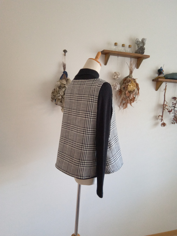 ファンシークロスグレンチェックベスト 4枚目の画像