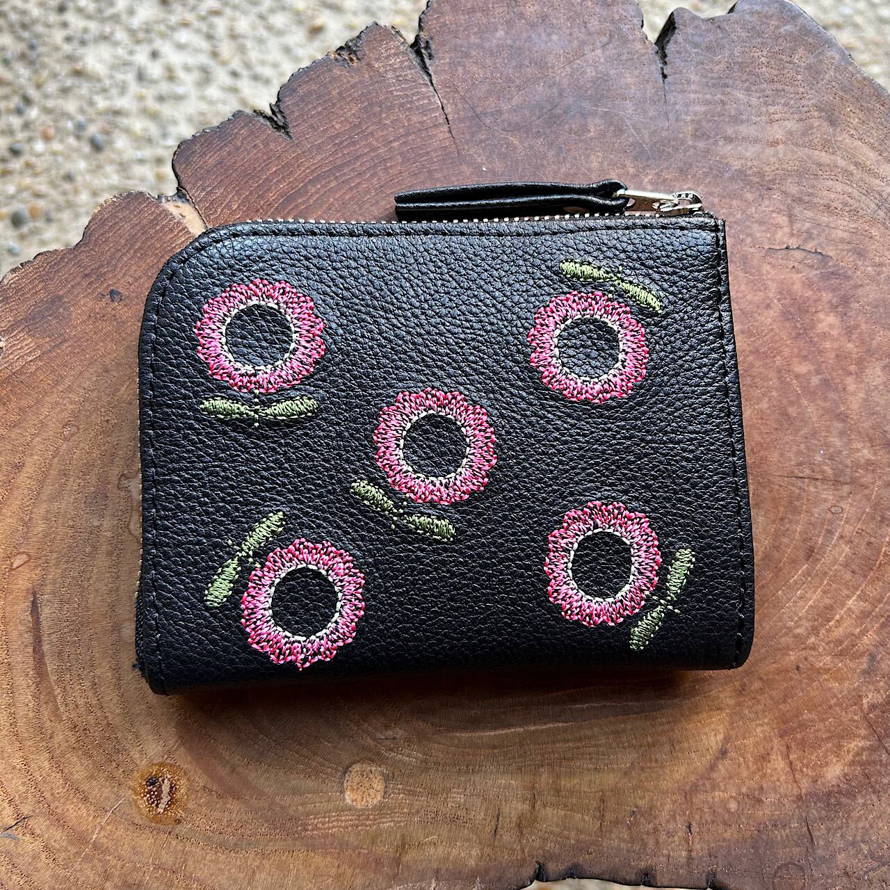 デニム風財布刺繍付き