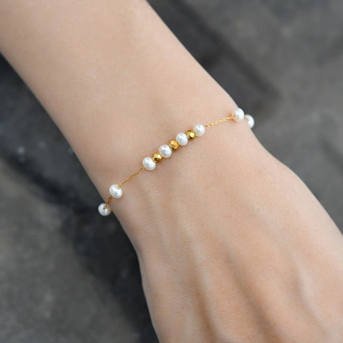 淡水パール（真珠）のブレスレット サージカルステンレス316 重ね付け