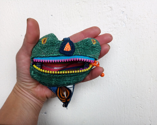 カエル型小物入れ カエル型小銭入れキーホルダーチャームキー収納袋 - ショップ