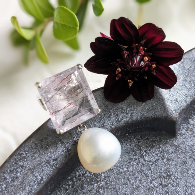 ルチルクォーツ白蝶真珠タイニーピン/SV Rutile Quartz & SouthSea Pearl Tiny Pin