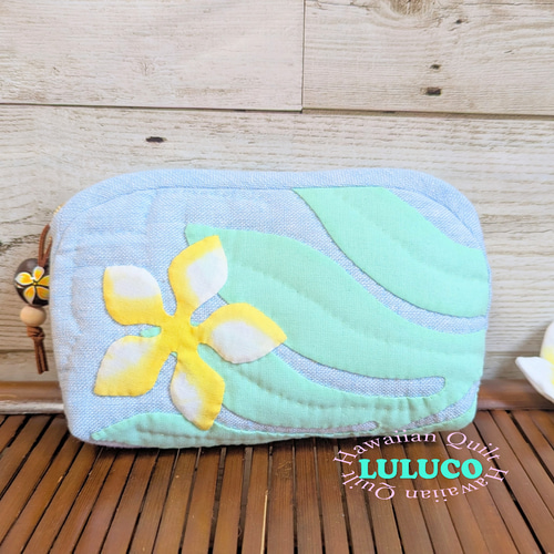 ハワイアンキルト ☆ ポーチ ウル＆プルメリア ポーチ LULUCO
