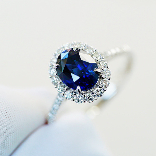 K18 0.54ct 天然ダイヤリング　指輪　9号 ロイヤルブルー」K18 天然ロイヤルブルーサファイア 天然ダイヤモンド