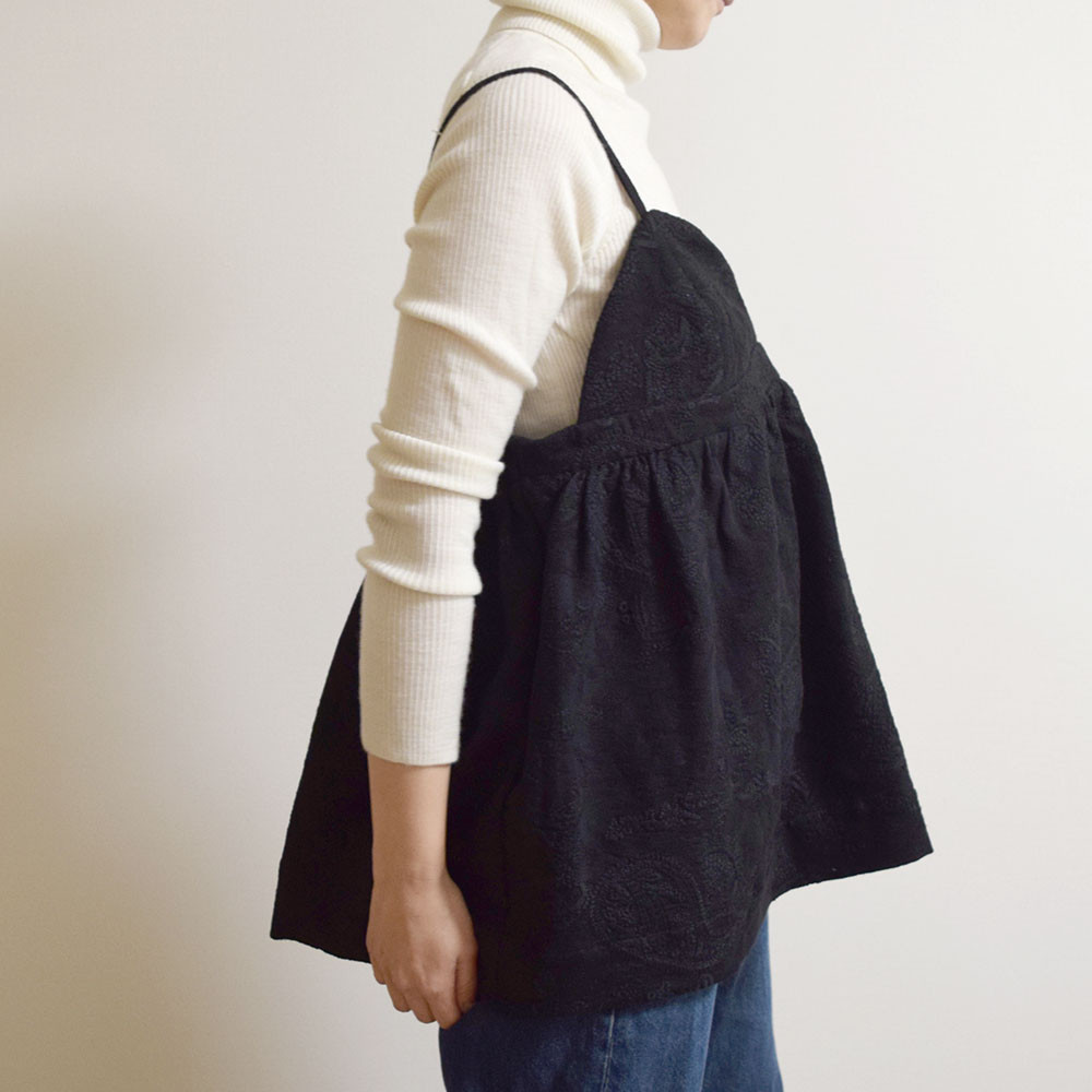 ペイズリー柄総刺繍☆綿麻ボタニカルジャガード☆ビスチェ☆キャミソール☆ブラック