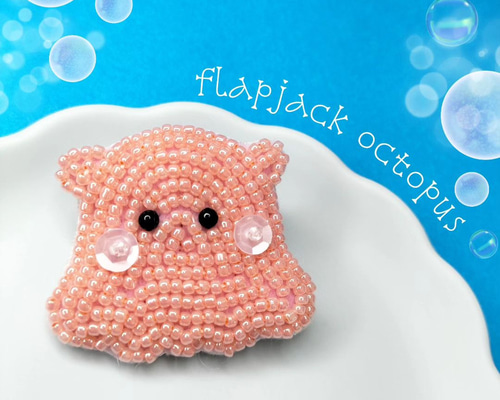 奈々　刺繍キーホルダーブローチ　ハンドメイド 奈々　刺繍キーホルダーブローチ　ハンドメイド