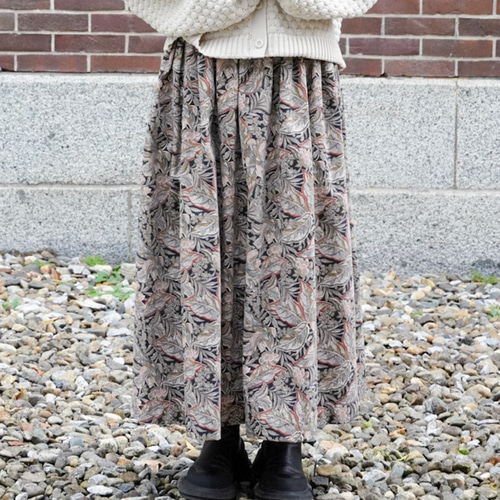 受注販売 リバティファブリック ＜ハワイアン・ペイズリー＞ ギャザー