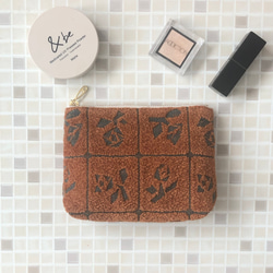mina perhonen symphony フラットポーチ ミナペルホネン の刺繍