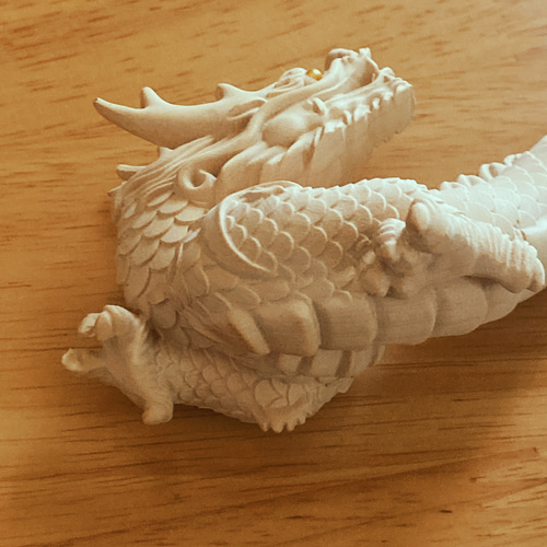 手彫り白めのう金龍神天珠さま！すんごい！ 手彫り白めのう金龍神天珠さま！すんごい！ - メルカリ