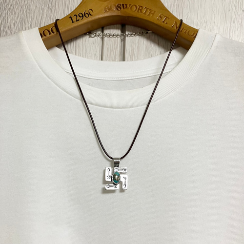 キングマンターコイズペンダント　インディアンジュエリーテイストネックレス ターコイズペンダント キングマン By Kevin Ramone