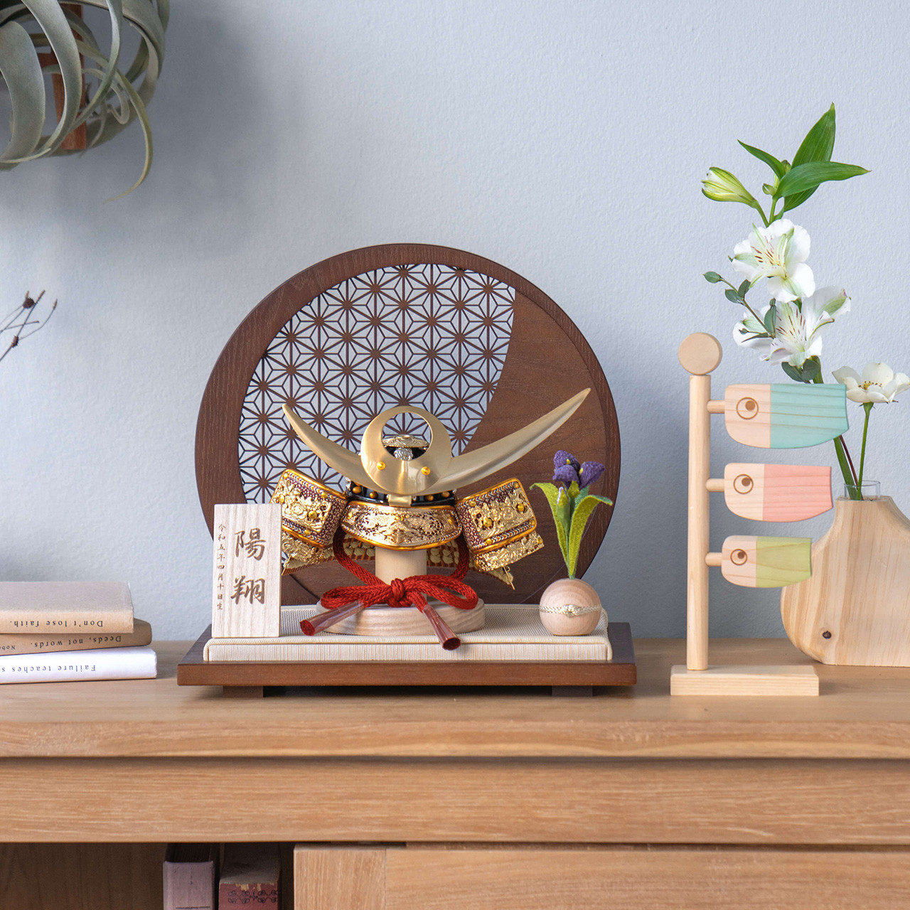 KOTO×悠雅コラボ兜（5COUE-0811）上杉謙信｜コンパクトな五月人形｜節句兜｜コンパクト｜おしゃれ｜インテリア