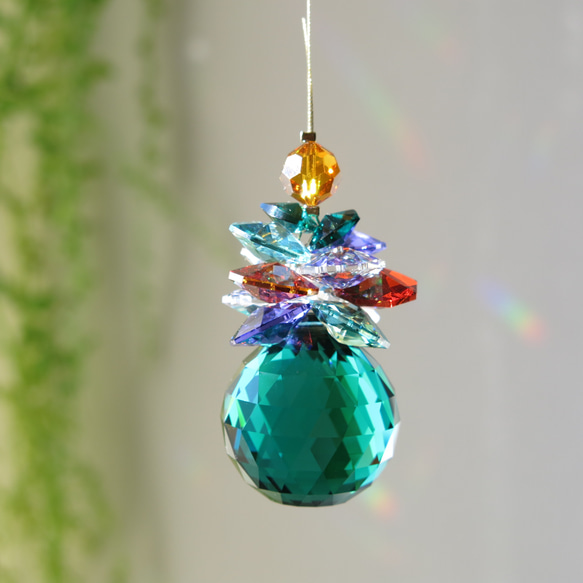 1点物☆レア☆宝石箱みたいな エメラルドサンキャッチャー