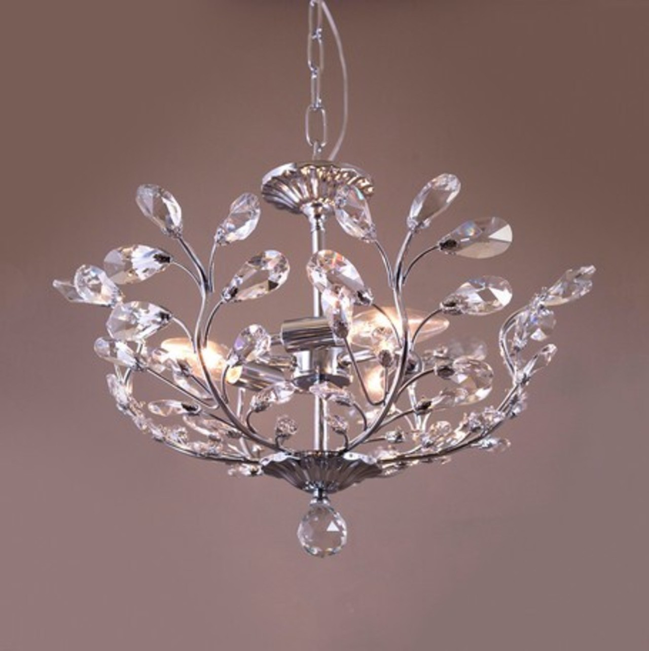 「静寂の夜に灯る星 - GUCIA クリスタルシャンデリア 3灯」