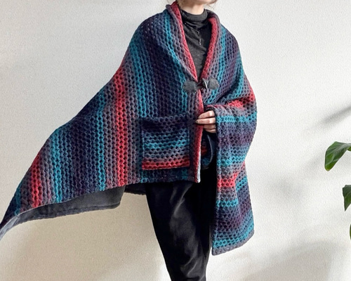 イタリー製 ぽこぽこニットの極暖ストールポンチョ（レッド×ネイビー