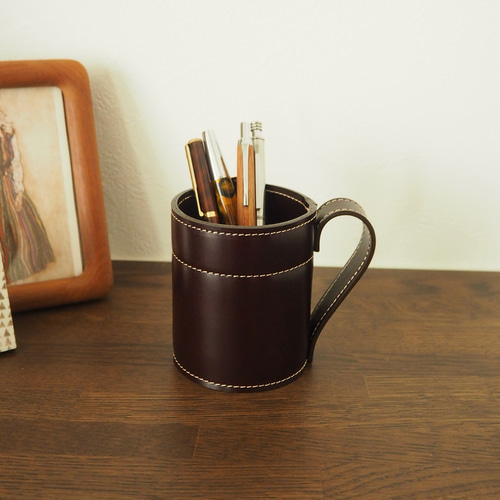 本革＊マグカップ型小物入れ・ペン立て（ツヤあり焦茶） その他