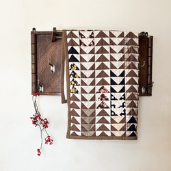 手編みのフラワーモチーフつなぎのブランケット(ベッドカバー、ソファカバーに◎) 手編みのフラワーモチーフつなぎのブランケット(ベッドカバー