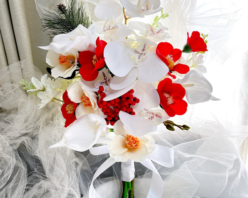 ヘッドピース付き和装ブーケ　ブライダルブーケ　アーティフィシャル 0c7eed6b0968638f42e667630dd47c