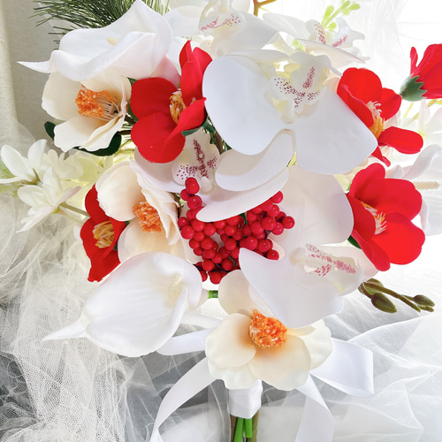 アーティフィシャルフラワーブーケ 結婚式 クラッチブーケ ウエディングブーケ アーティフィシャルフラワーブーケ クラッチブーケ 結婚式 ブライダル