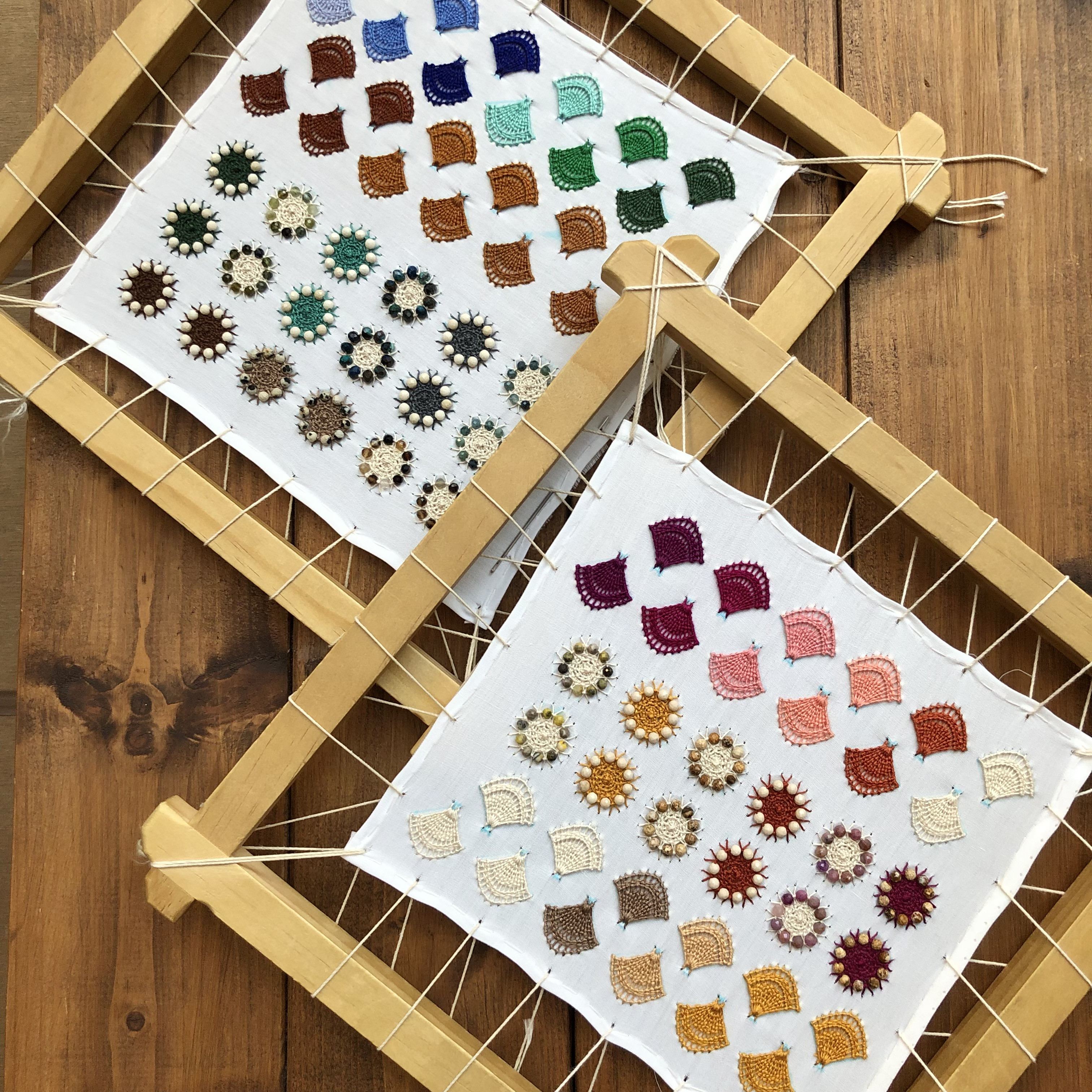 【受注制作】Ñanduti  puka model earring