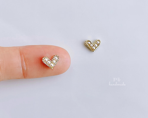 平べったいハートPearl＊イヤリング イヤリング