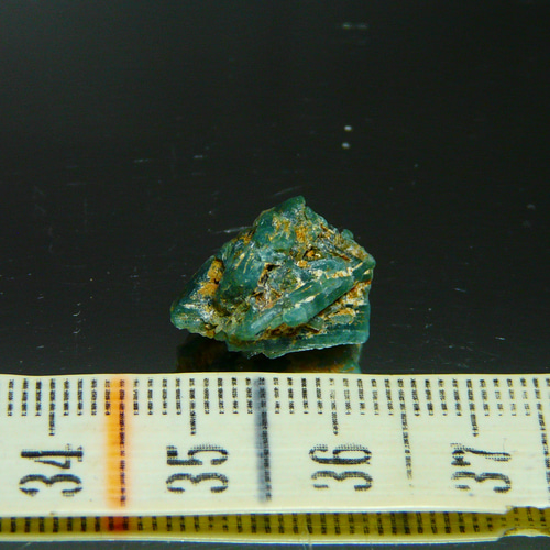 Q688 ☆御禁制の品☆【マダガスカル産】天然グランディディエライト