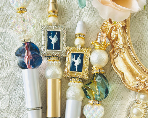 sale‼️N2227 カスタムボールペン お花入りビーズ 薔薇 再販なし！ sale‼️N2227 カスタムボールペン お花入りビーズ 薔薇 再販なし