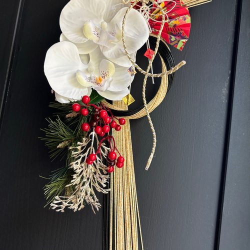 豪華な胡蝶蘭の咲き誇るしめ縄にスワッグ しめ縄リース しめ飾り 正月