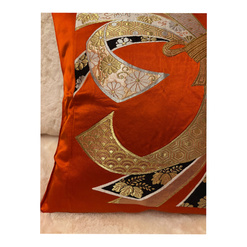 2854朱色の袋帯リメイク 正絹クッションカバー お正月❗️プレゼント