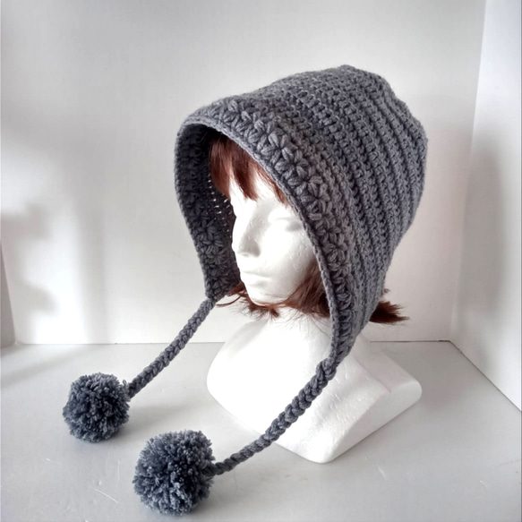 79大人のボンネットニット帽ポンポン付き チャコールグレー 大人