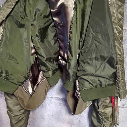 Hオリジナル リメイク オーバーサイズ ドッキング MA-1 クロップド