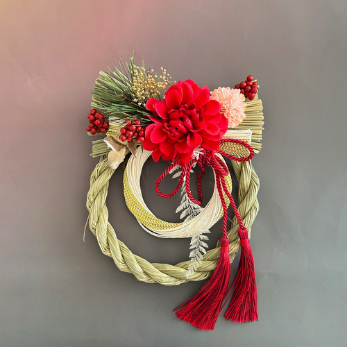 しめ縄リース　赤ダリア 完売《Creema限定2個 》超早割 白ラタンしめ縄飾りS 紅いダリア