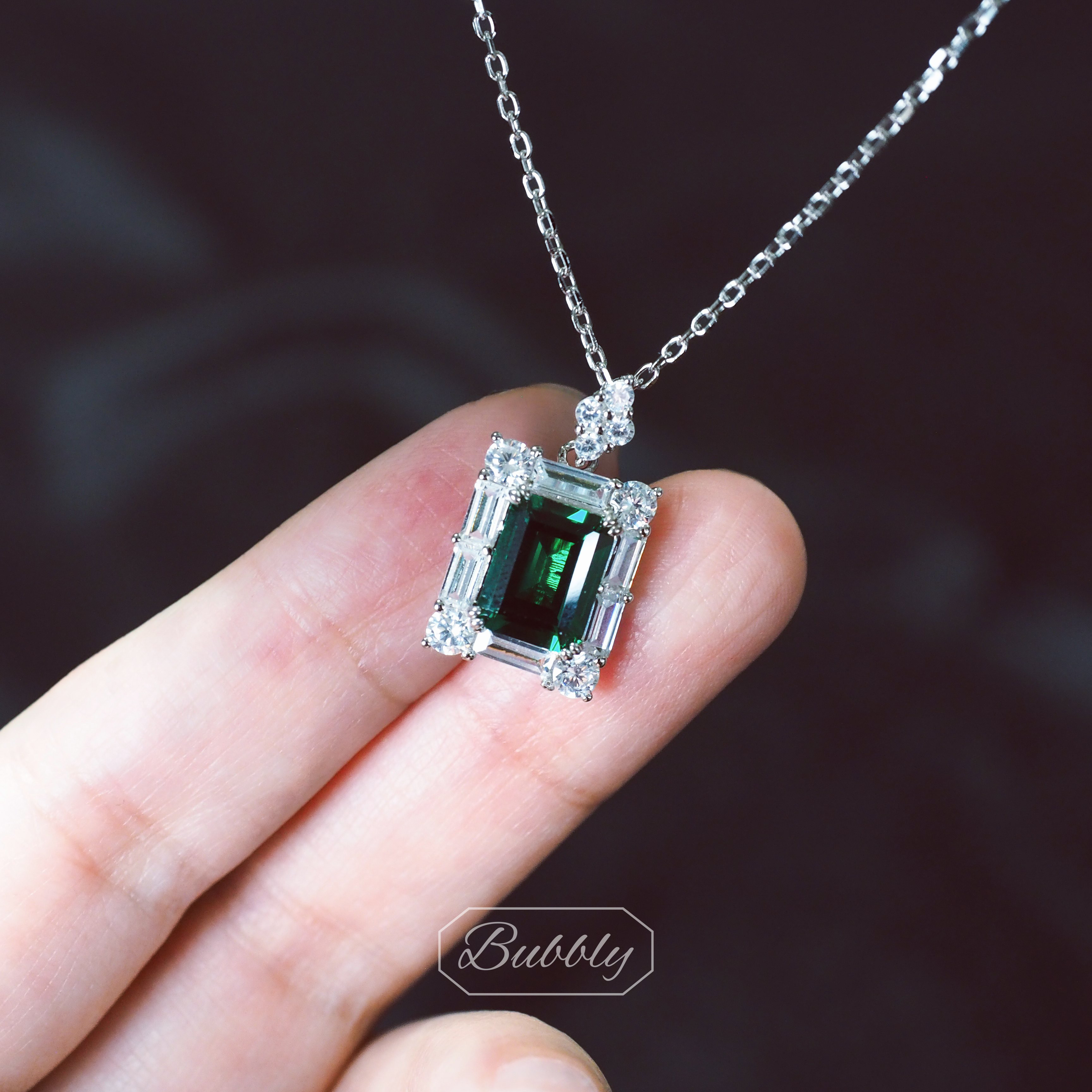 やま！ 極大E2.87ct エメラルド ダイヤモンドネックレストップ やま様