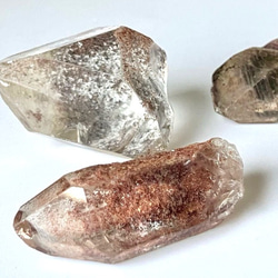 SALE】貴重 ロシア産アマゾナイト さざれ原石 未研磨天河石チップ 約