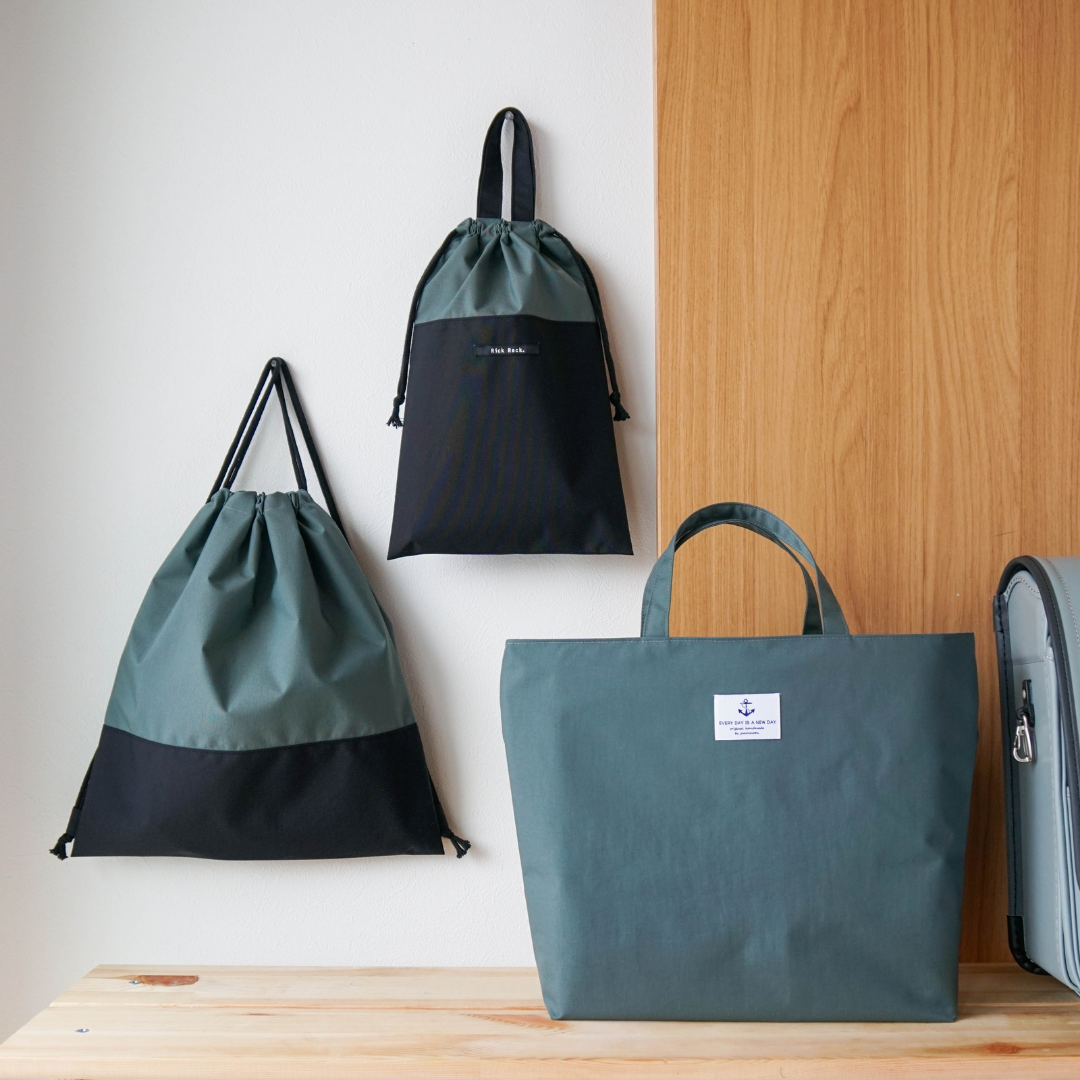 ３点セット　ナイロン製　ファスナー付きトートバッグ　レッスンバッグ　上履き入れ　ナップサック　巾着　撥水　防水　小学生