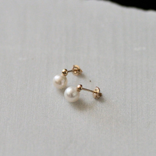 k10. k18 half circle 淡水パールpierce ピアス（スタッド・一粒