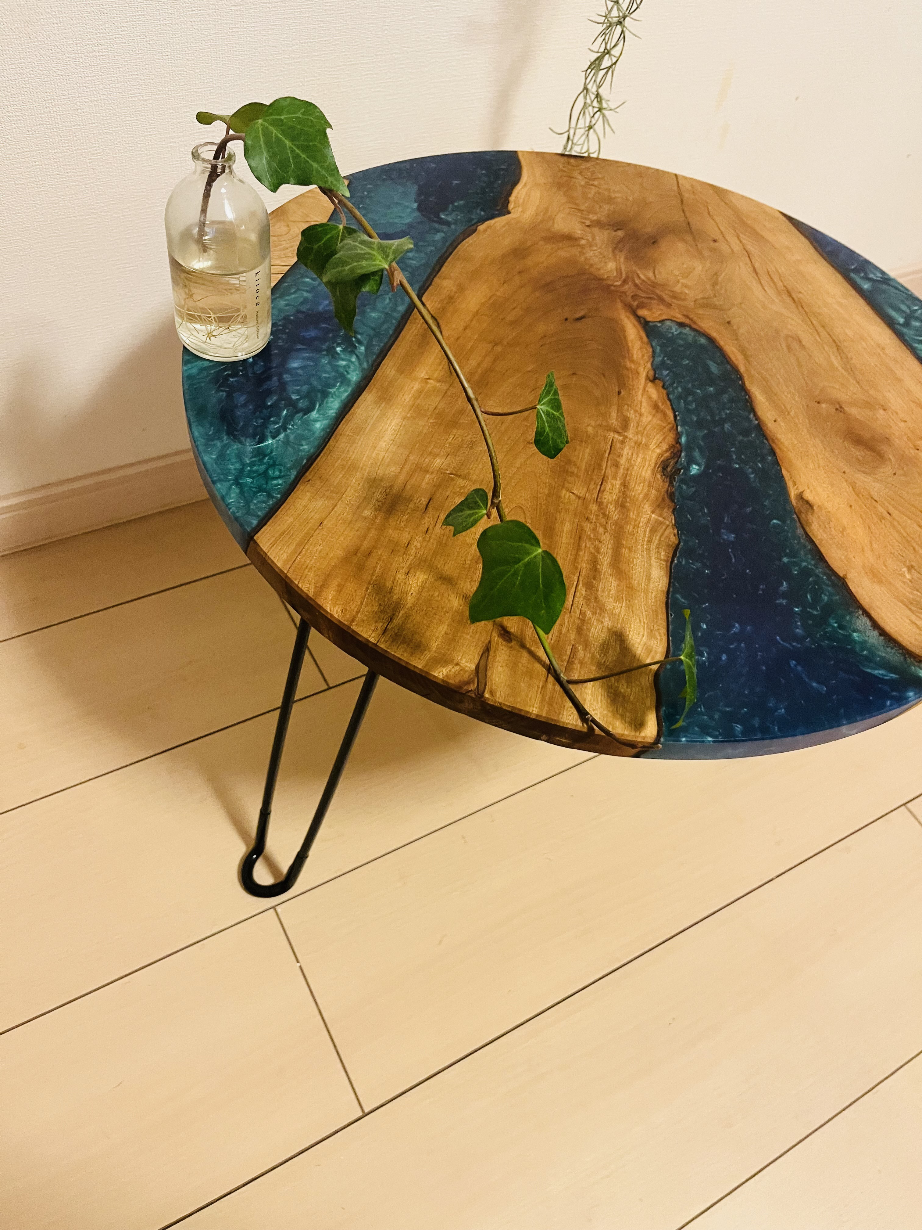 レジンテーブル　サイドテーブル　折りたたみテーブル　ちゃぶ台　ローテーブル 26,600円