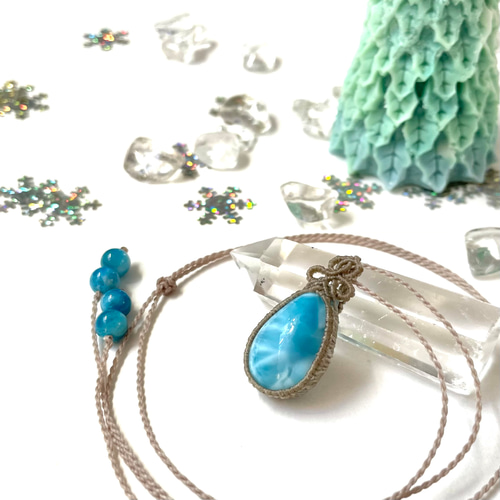 おだやかな波の誘い♪大粒ラリマーの天然石マクラメ編みネックレス♪♪♪ おだやかな波の誘い♪大粒ラリマーの天然石マクラメ編み