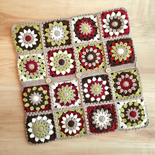 お花柄あったか手編みニットのクッションカバー クッション