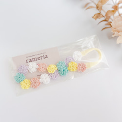 babyを彩る花かんむり【カラフル】カチューシャ 新生児 赤ちゃん ベビーヘアバンド 髪飾り 初節句 ひな祭り 6枚目の画像