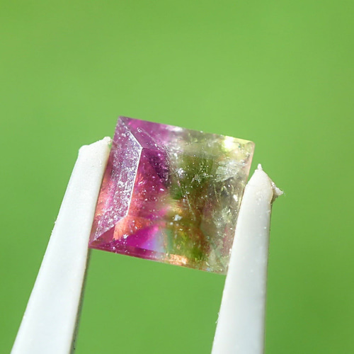 優しさ3色シャープ☆バイカラートルマリン s1402 天然石 Funky