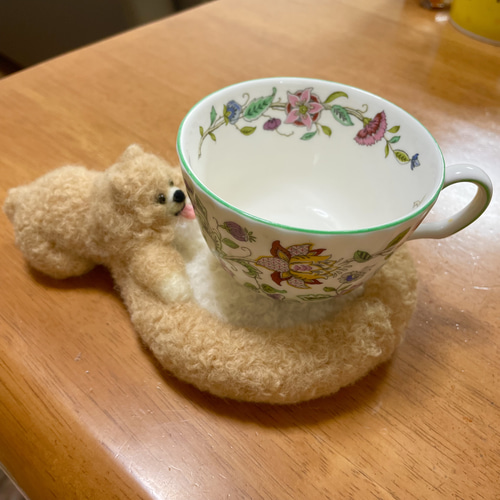 ふんわり羊毛フェルト あったかポメラニアンの小物入れ ふんわり羊毛フェルト あったかポメラニアンの小物入れ