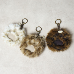 肉球のバッグチャーム 1枚目の画像